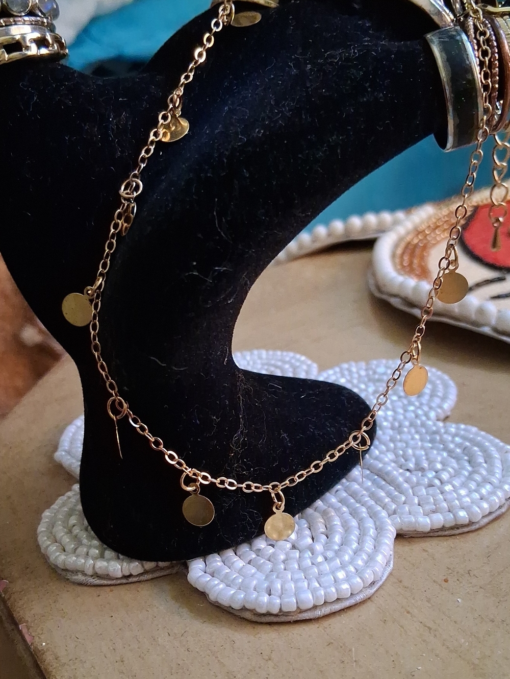 Gold Colored Teardrop Neckless